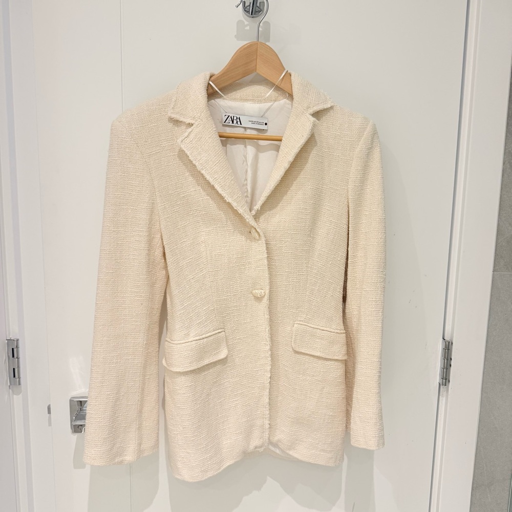 ZARA Cream Bouclé Tailored Blazer Jacket